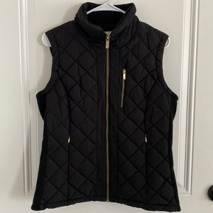 Small Lightweight Sleeveless Calvin Klein Vest